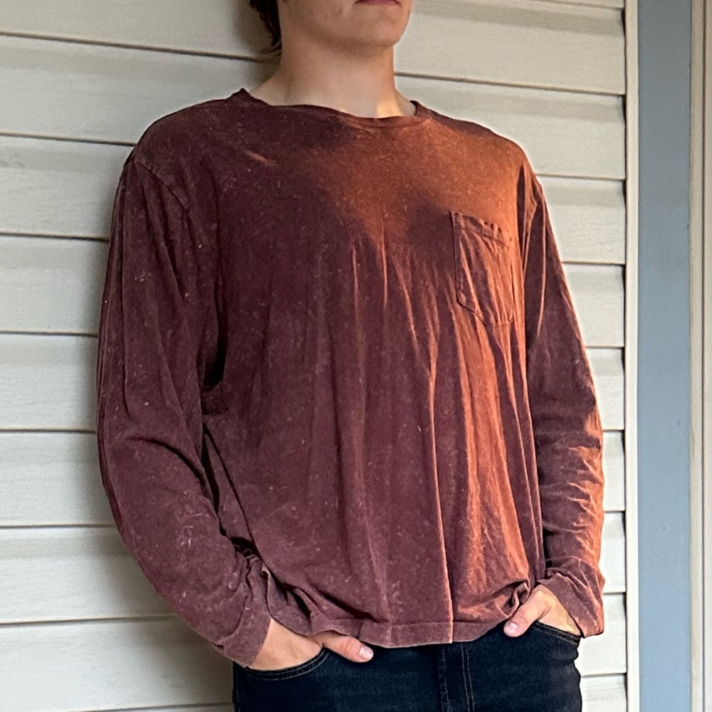 XXL red long sleeve with pocket